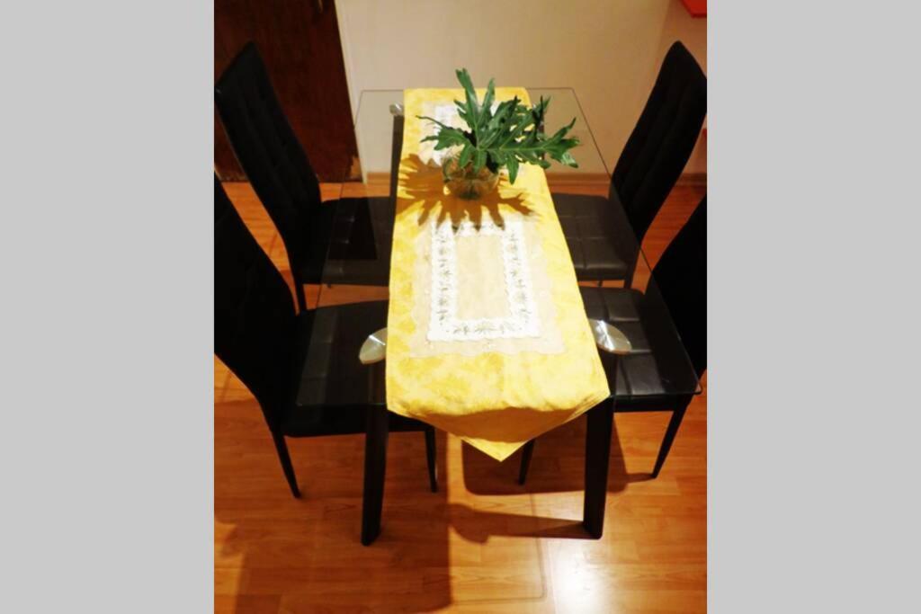 Nuevo Abrojal: Departamento En Barrio Gueemes Apartment Cordoba