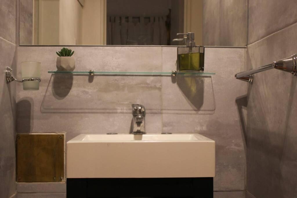 Nuevo Abrojal: Departamento En Barrio Gueemes Apartment *